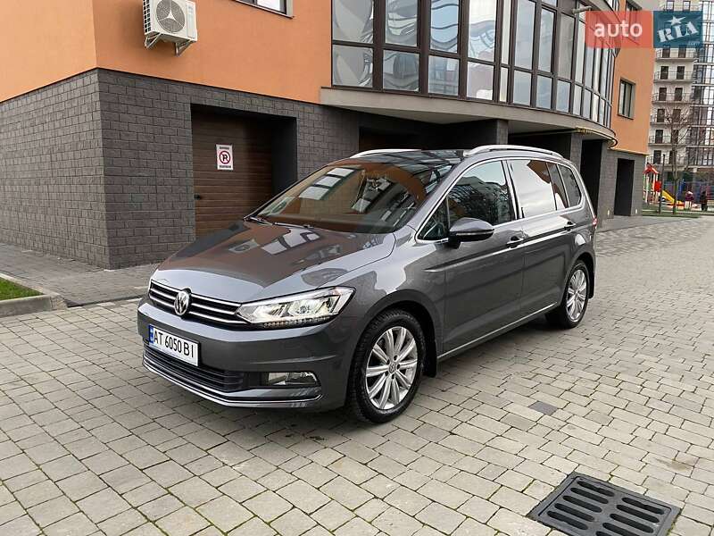 Микровэн Volkswagen Touran 2016 в Ивано-Франковске фото 10 Микровэн Volkswagen Touran 2016 в Ивано-Франковске