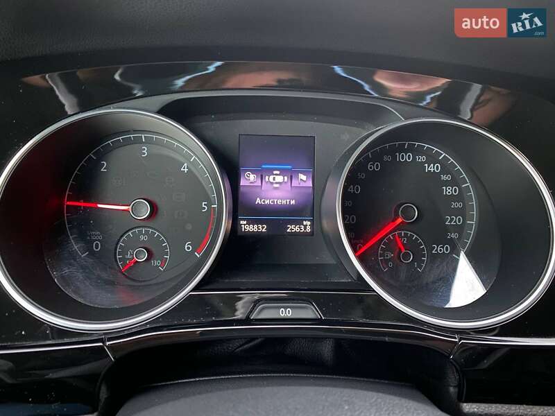 Микровэн Volkswagen Touran 2016 в Ивано-Франковске фото 48 Микровэн Volkswagen Touran 2016 в Ивано-Франковске