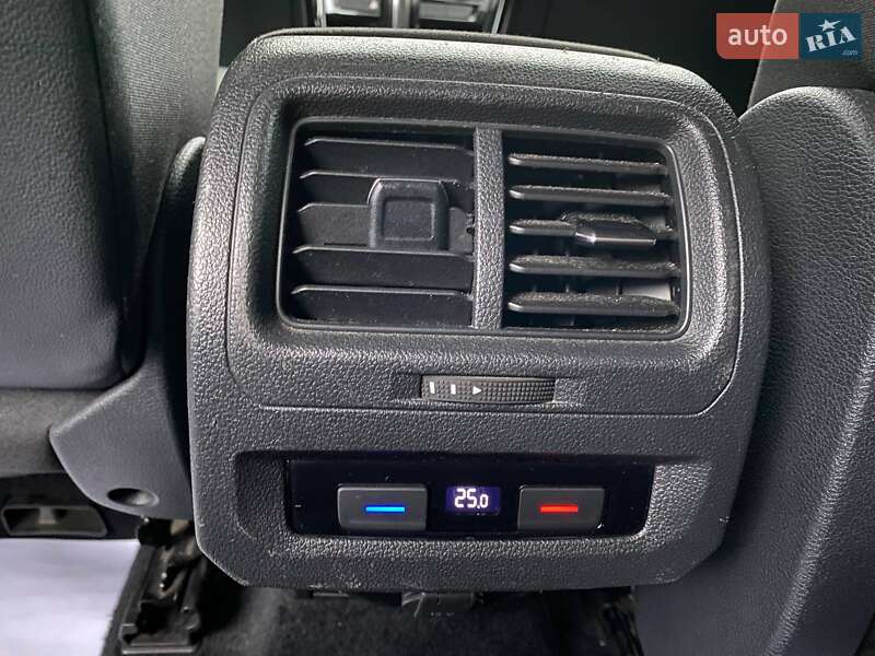 Микровэн Volkswagen Touran 2016 в Ивано-Франковске фото 61 Микровэн Volkswagen Touran 2016 в Ивано-Франковске