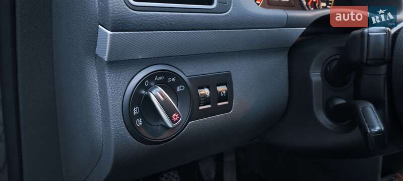 Минивэн Volkswagen Touran 2013 в Мукачево фото 24 Минивэн Volkswagen Touran 2013 в Мукачево