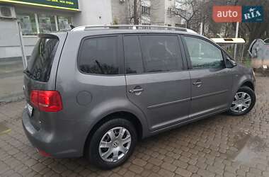 Мінівен Volkswagen Touran 2014 в Львові