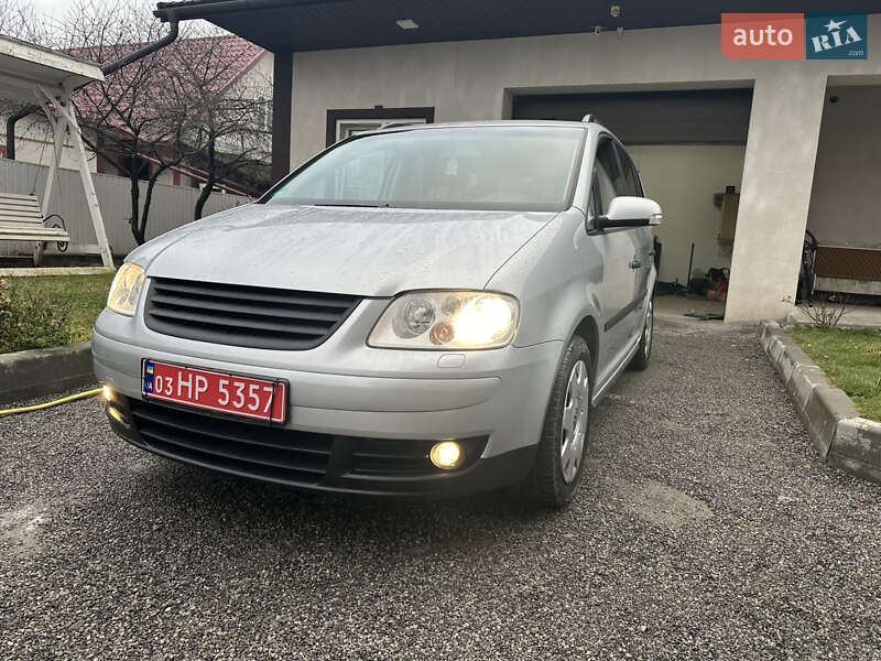 Volkswagen Touran 2005