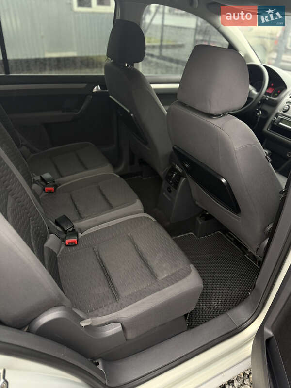 Минивэн Volkswagen Touran 2008 в Черновцах фото 7 Минивэн Volkswagen Touran 2008 в Черновцах