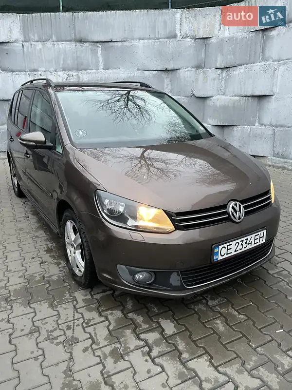 Volkswagen Touran 2012