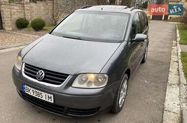 Мінівен Volkswagen Touran 2005 в Рівному