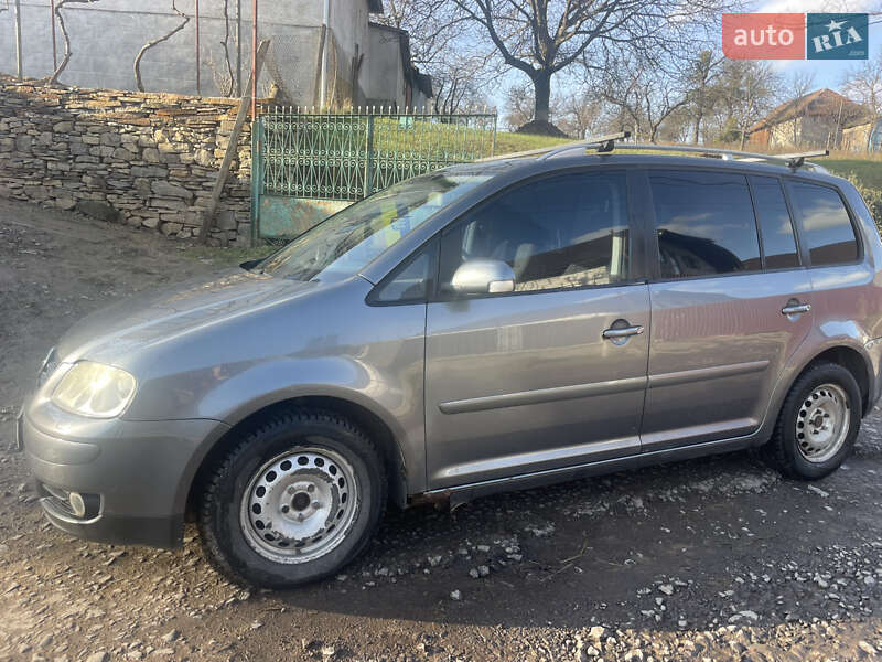 Volkswagen Touran 2005