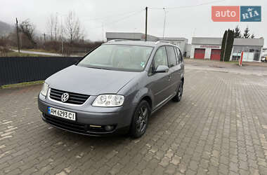 Мінівен Volkswagen Touran 2004 в Хусті