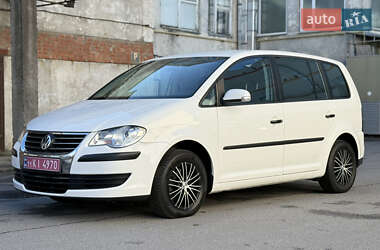 Минивэн Volkswagen Touran 2008 в Виннице