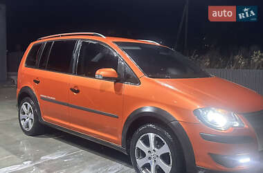 Минивэн Volkswagen Touran 2008 в Львове