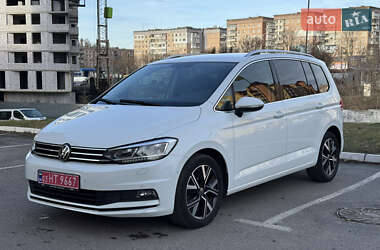 Микровэн Volkswagen Touran 2021 в Тернополе