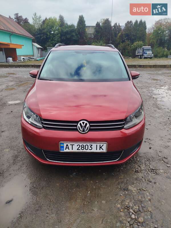 Volkswagen Touran 2012