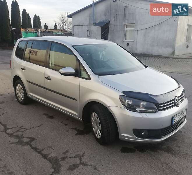 Мінівен Volkswagen Touran 2013 в Львові фото 7 Мінівен Volkswagen Touran 2013 в Львові