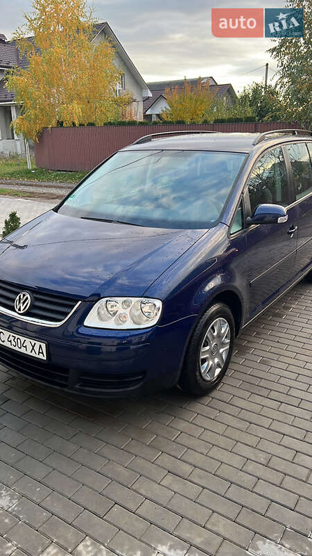 Volkswagen Touran 2004