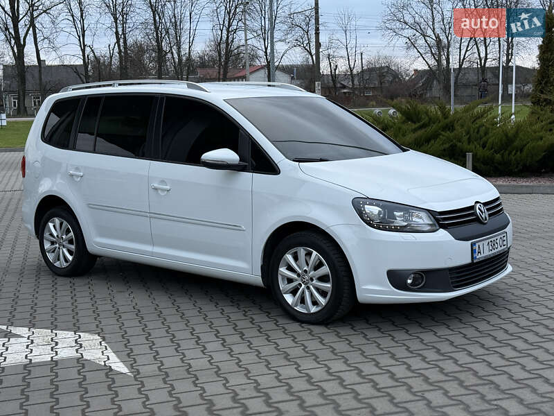 Volkswagen Touran 2015