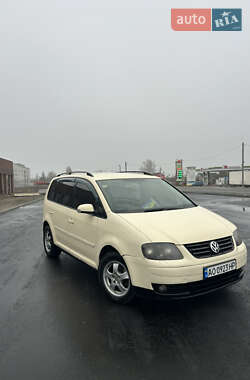 Мінівен Volkswagen Touran 2005 в Білій Церкві