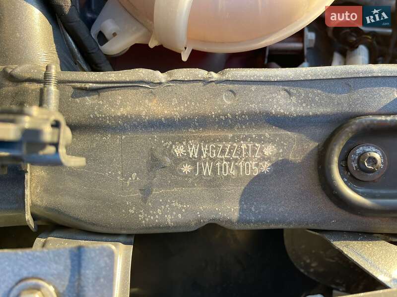 Микровэн Volkswagen Touran 2018 в Ужгороде