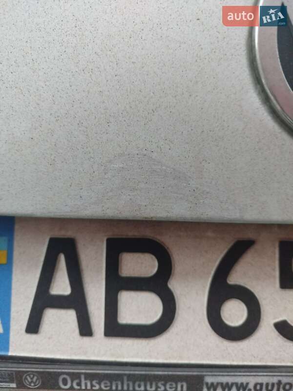 Минивэн Volkswagen Touran 2010 в Виннице