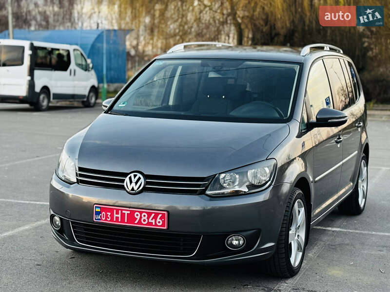Мінівен Volkswagen Touran 2012 в Здолбуніві
