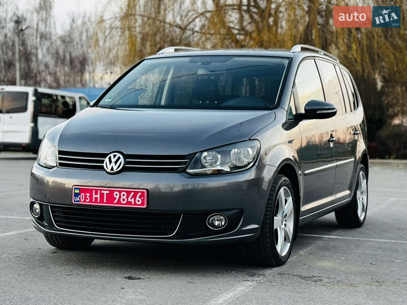 Мінівен Volkswagen Touran 2012 в Здолбуніві