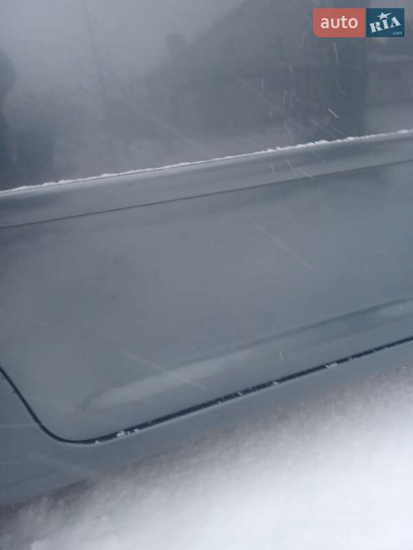 Минивэн Volkswagen Touran 2007 в Надворной фото 53 Минивэн Volkswagen Touran 2007 в Надворной