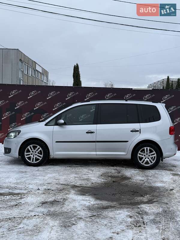 Мінівен Volkswagen Touran 2012 в Сумах
