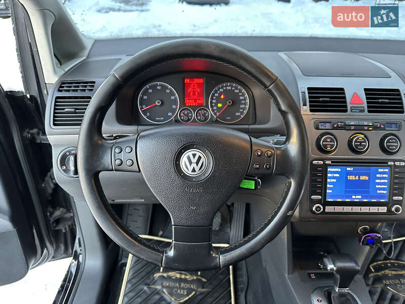 Мінівен Volkswagen Touran 2007 в Харкові фото 27 Мінівен Volkswagen Touran 2007 в Харкові