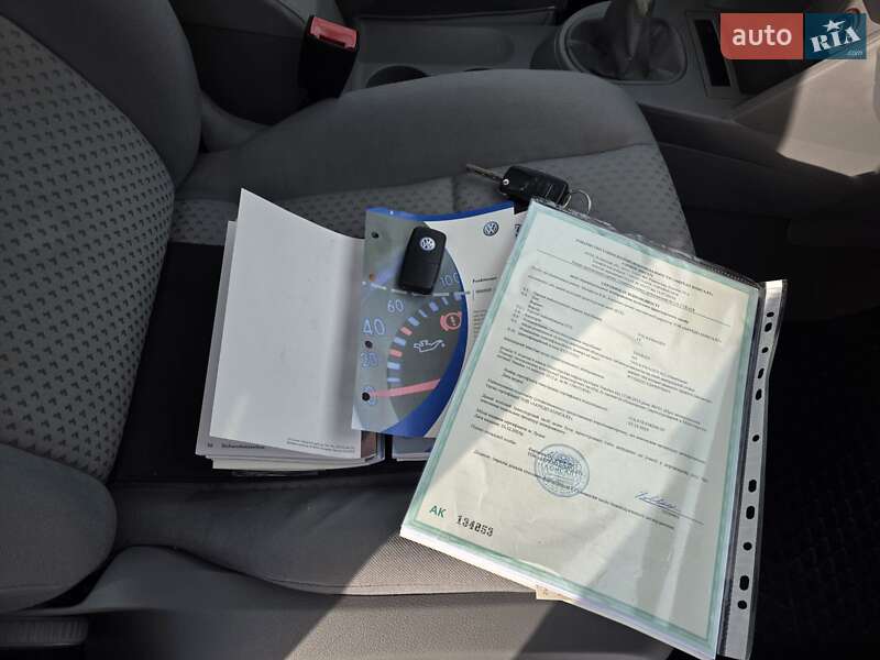 Минивэн Volkswagen Touran 2005 в Тернополе фото 39 Минивэн Volkswagen Touran 2005 в Тернополе