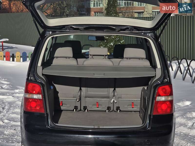 Минивэн Volkswagen Touran 2005 в Тернополе фото 31 Минивэн Volkswagen Touran 2005 в Тернополе