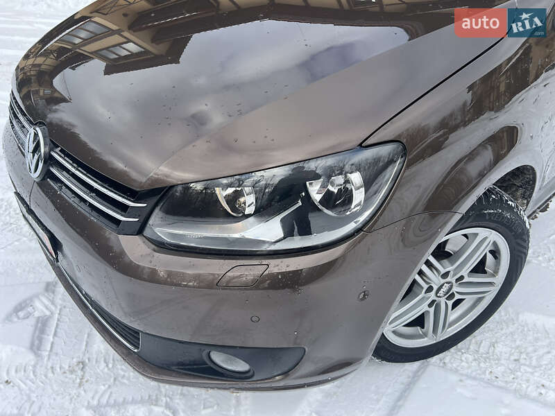 Минивэн Volkswagen Touran 2013 в Луцке фото 49 Минивэн Volkswagen Touran 2013 в Луцке