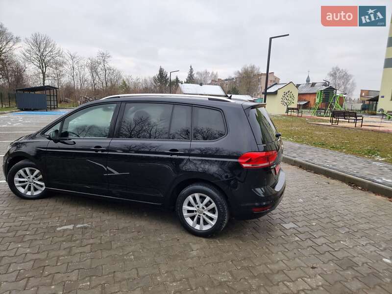 Мікровен Volkswagen Touran 2017 в Ковелі