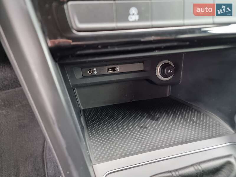 Мікровен Volkswagen Touran 2017 в Ковелі