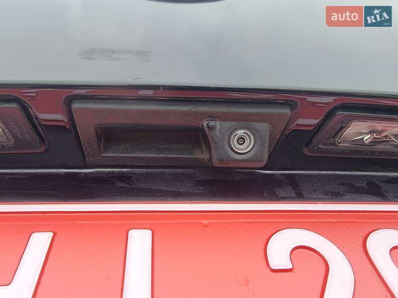 Мікровен Volkswagen Touran 2017 в Ковелі