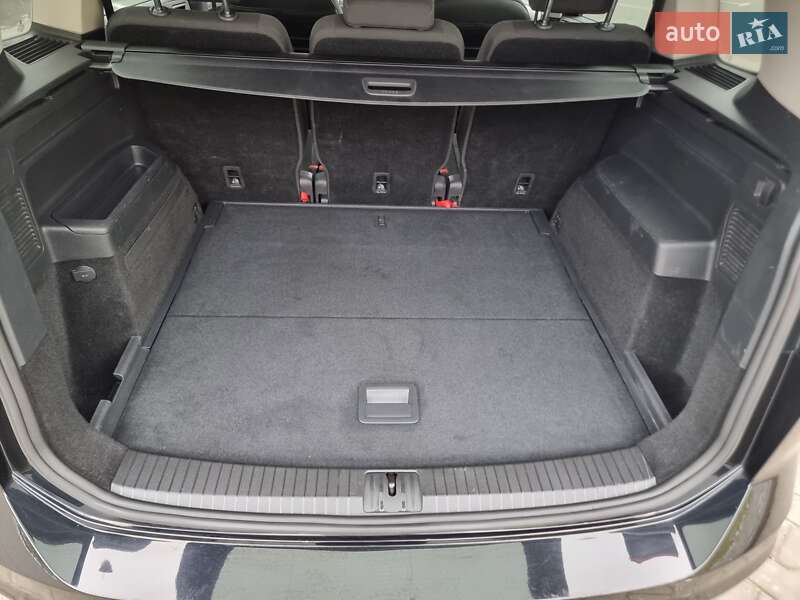 Мікровен Volkswagen Touran 2017 в Ковелі