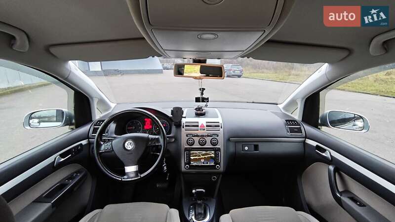 Минивэн Volkswagen Touran 2008 в Бердичеве