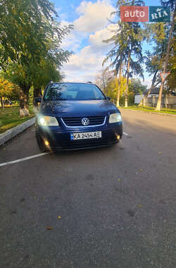 Минивэн Volkswagen Touran 2003 в Голованевске