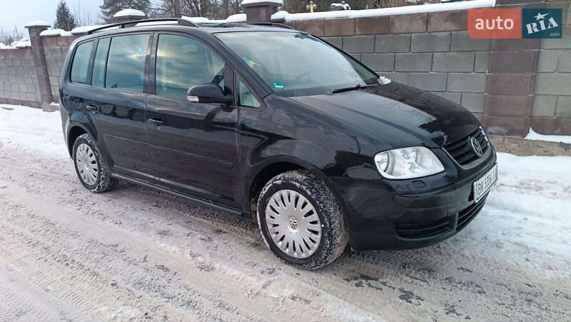 Мінівен Volkswagen Touran 2005 в Сарнах