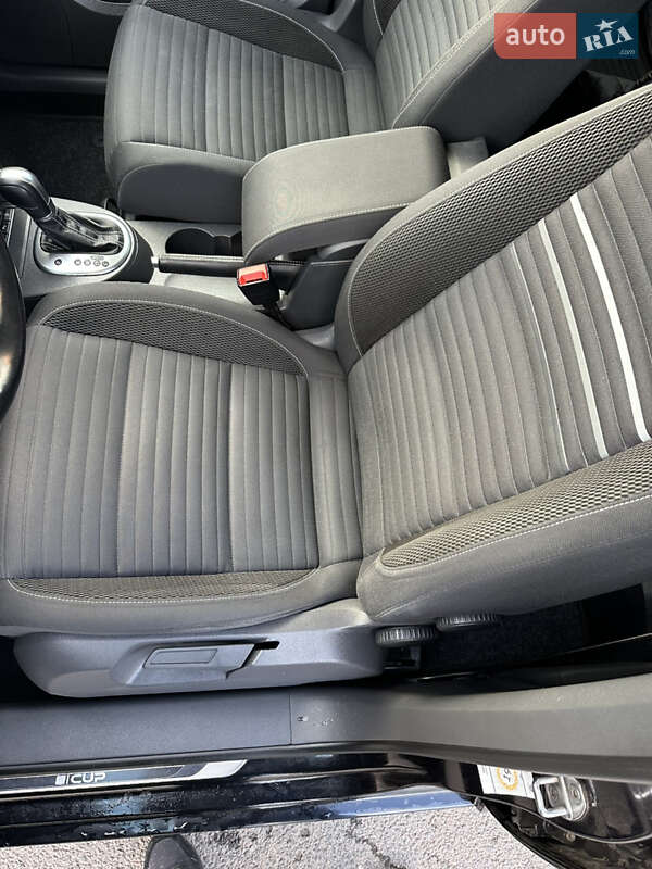 Минивэн Volkswagen Touran 2015 в Луцке