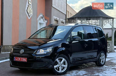Мінівен Volkswagen Touran 2011 в Стрию