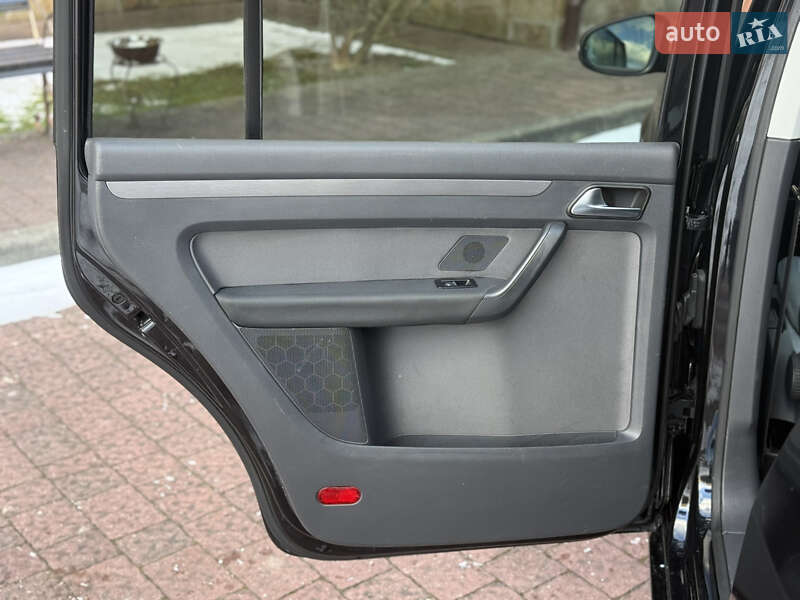 Минивэн Volkswagen Touran 2011 в Стрые фото 79 Минивэн Volkswagen Touran 2011 в Стрые