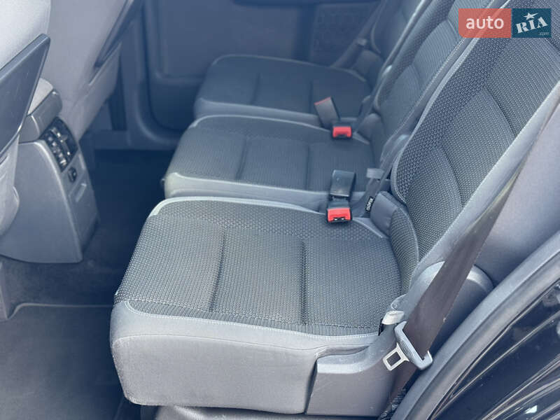 Минивэн Volkswagen Touran 2011 в Стрые фото 81 Минивэн Volkswagen Touran 2011 в Стрые