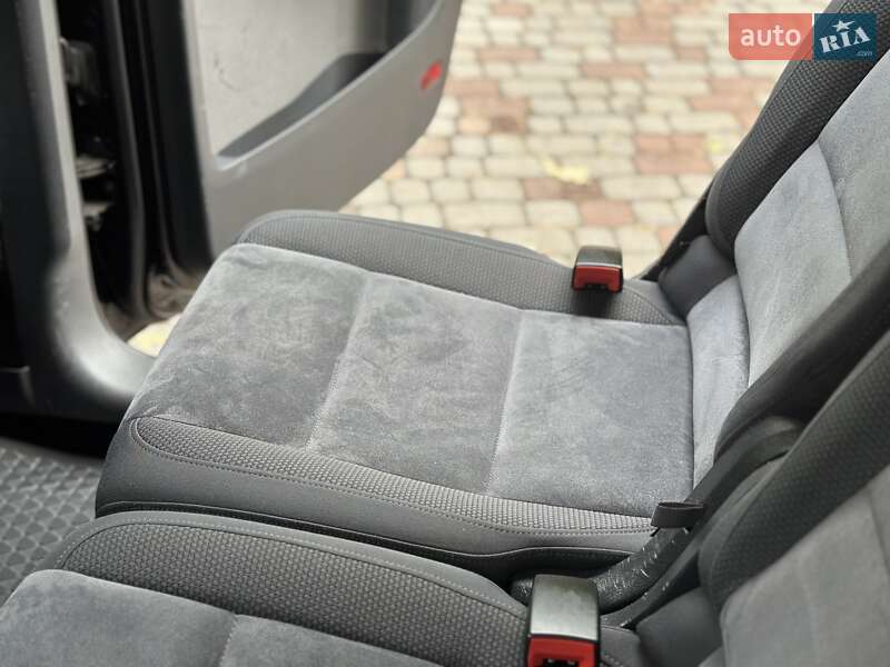 Минивэн Volkswagen Touran 2011 в Дрогобыче фото 74 Минивэн Volkswagen Touran 2011 в Дрогобыче