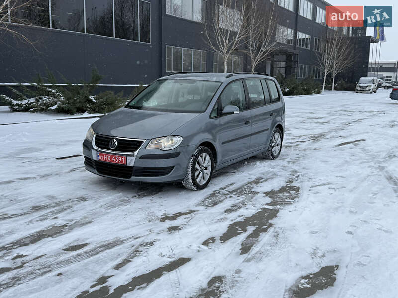 Volkswagen Touran 2009