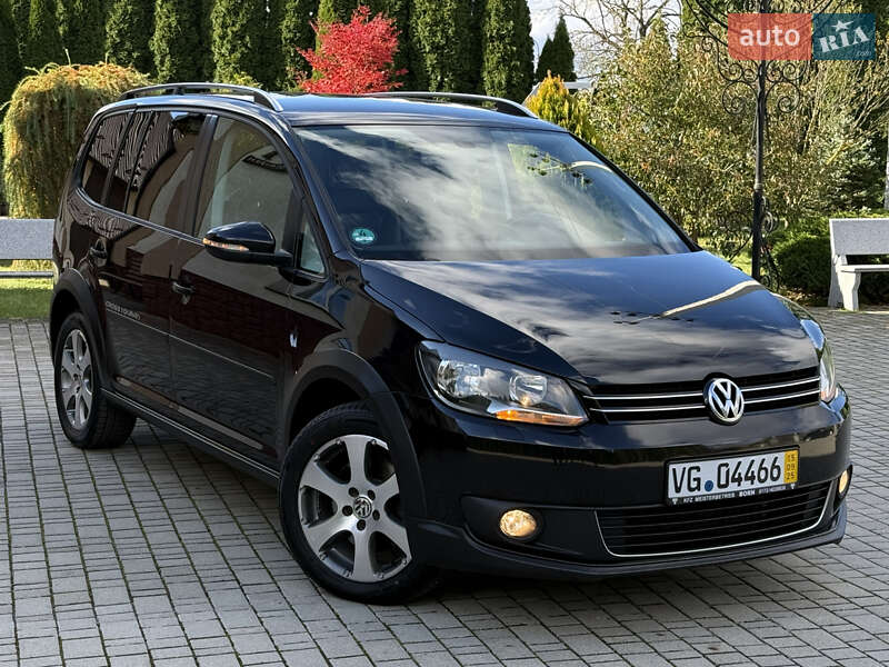 Минивэн Volkswagen Touran 2011 в Самборе фото Минивэн Volkswagen Touran 2011 в Самборе