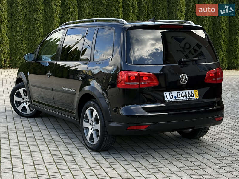 Минивэн Volkswagen Touran 2011 в Самборе фото 12 Минивэн Volkswagen Touran 2011 в Самборе