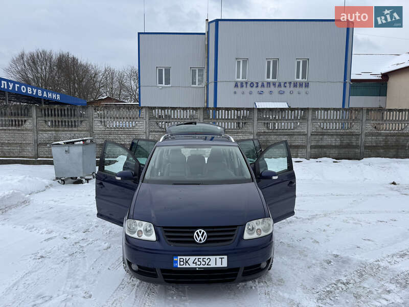 Мінівен Volkswagen Touran 2004 в Костопілі фото 3 Мінівен Volkswagen Touran 2004 в Костопілі