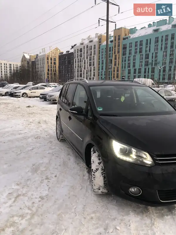 Volkswagen Touran