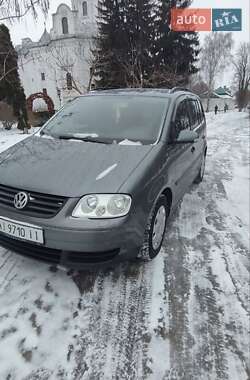 Мінівен Volkswagen Touran 2004 в Переяславі