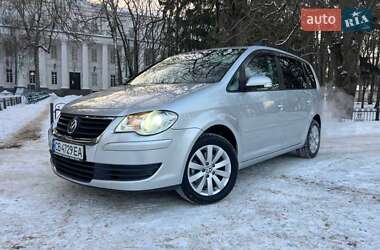 Мінівен Volkswagen Touran 2007 в Ніжині