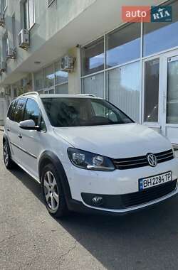 Минивэн Volkswagen Touran 2012 в Одессе