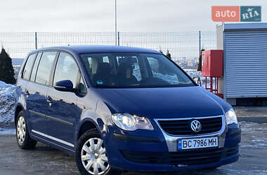 Минивэн Volkswagen Touran 2010 в Тернополе